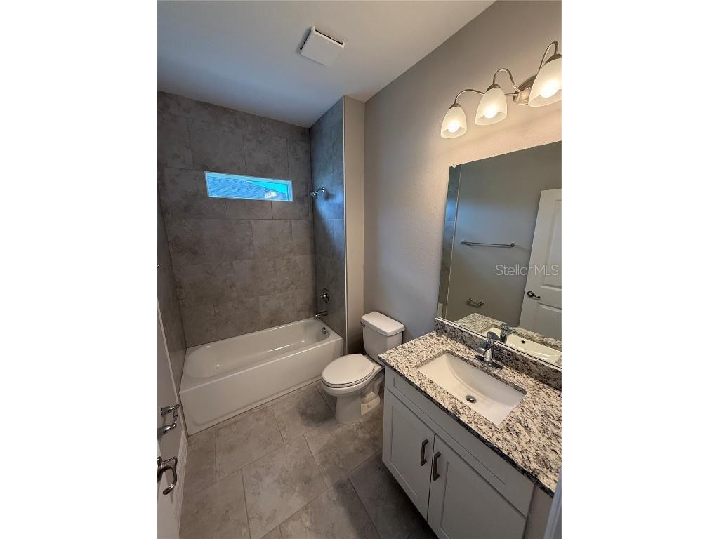 2307 Zuyder Terrace North Port FL 34286 A4672954 image13