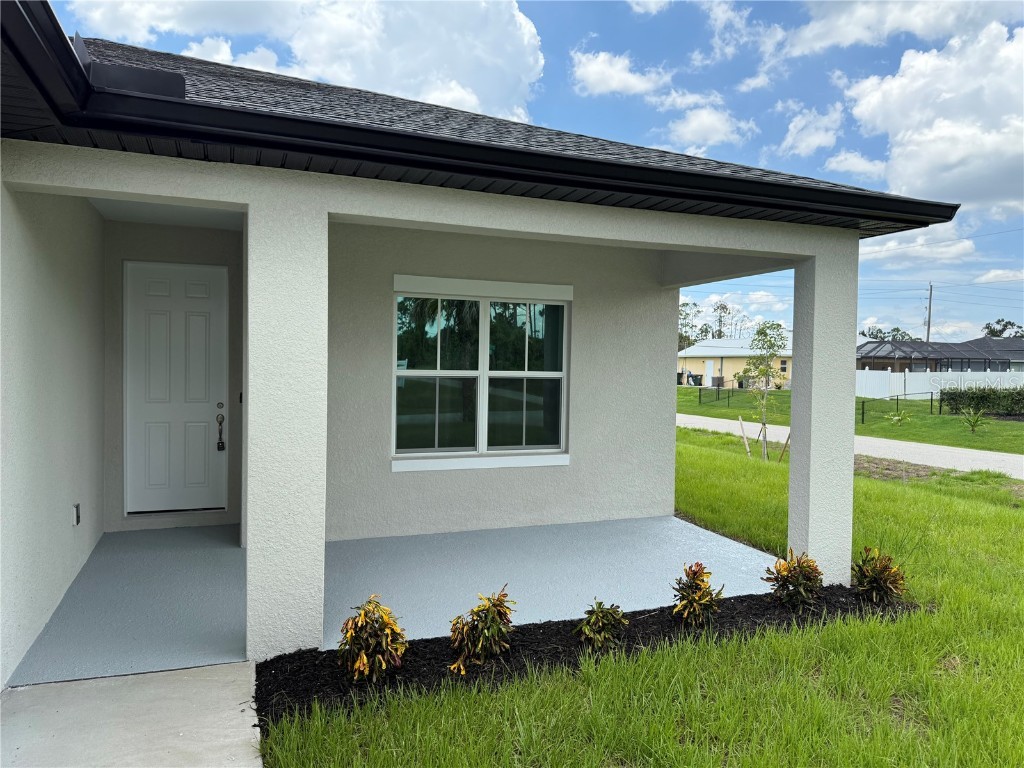 2307 Zuyder Terrace North Port FL 34286 A4672954 image3