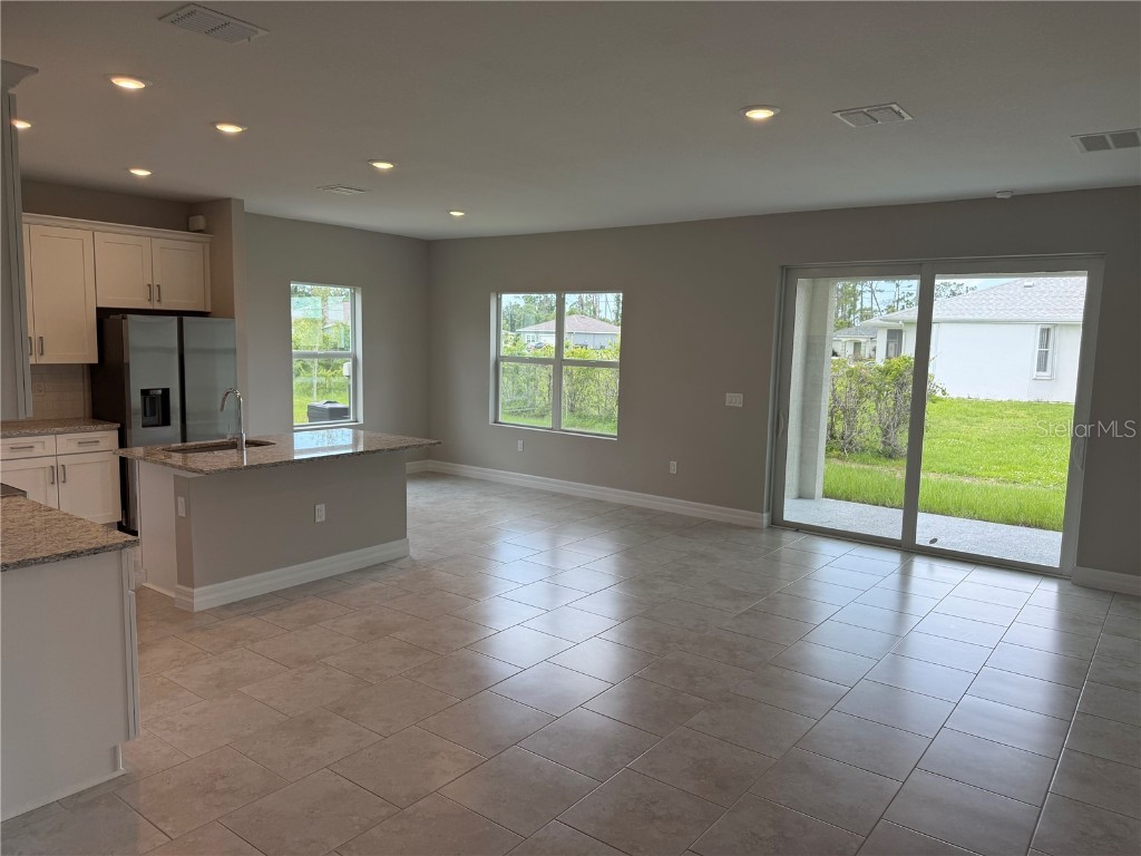 2307 Zuyder Terrace North Port FL 34286 A4672954 image4