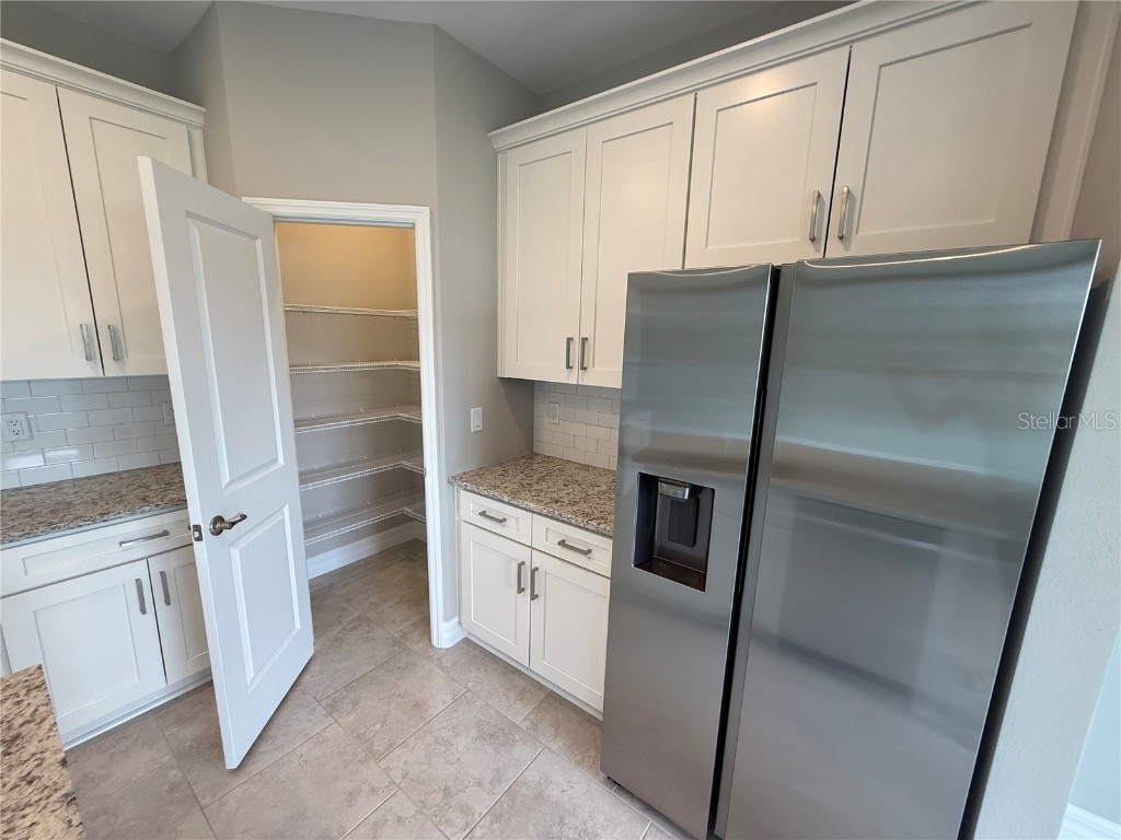 2307 Zuyder Terrace North Port FL 34286 A4672954 image5