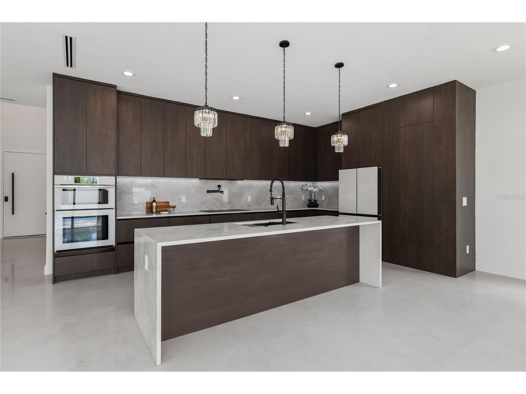 2308 1/2 N Elcoe Drive Tampa FL 33603 TB8501953 image15