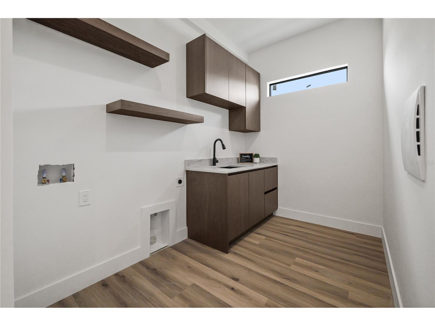 2308 1/2 N Elcoe Drive Tampa FL 33603 TB8501953 image22