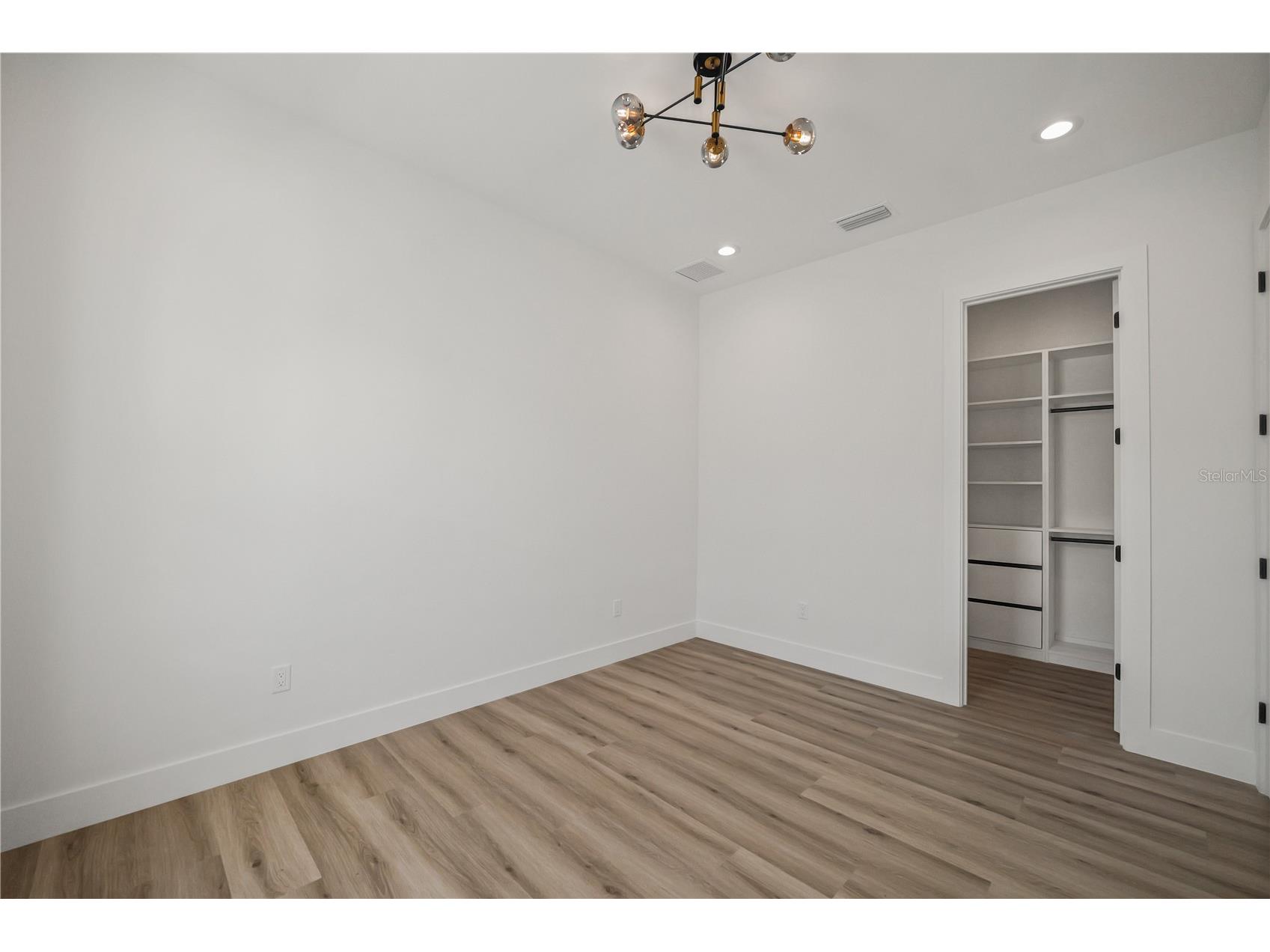2308 1/2 N Elcoe Drive Tampa FL 33603 TB8501953 image23