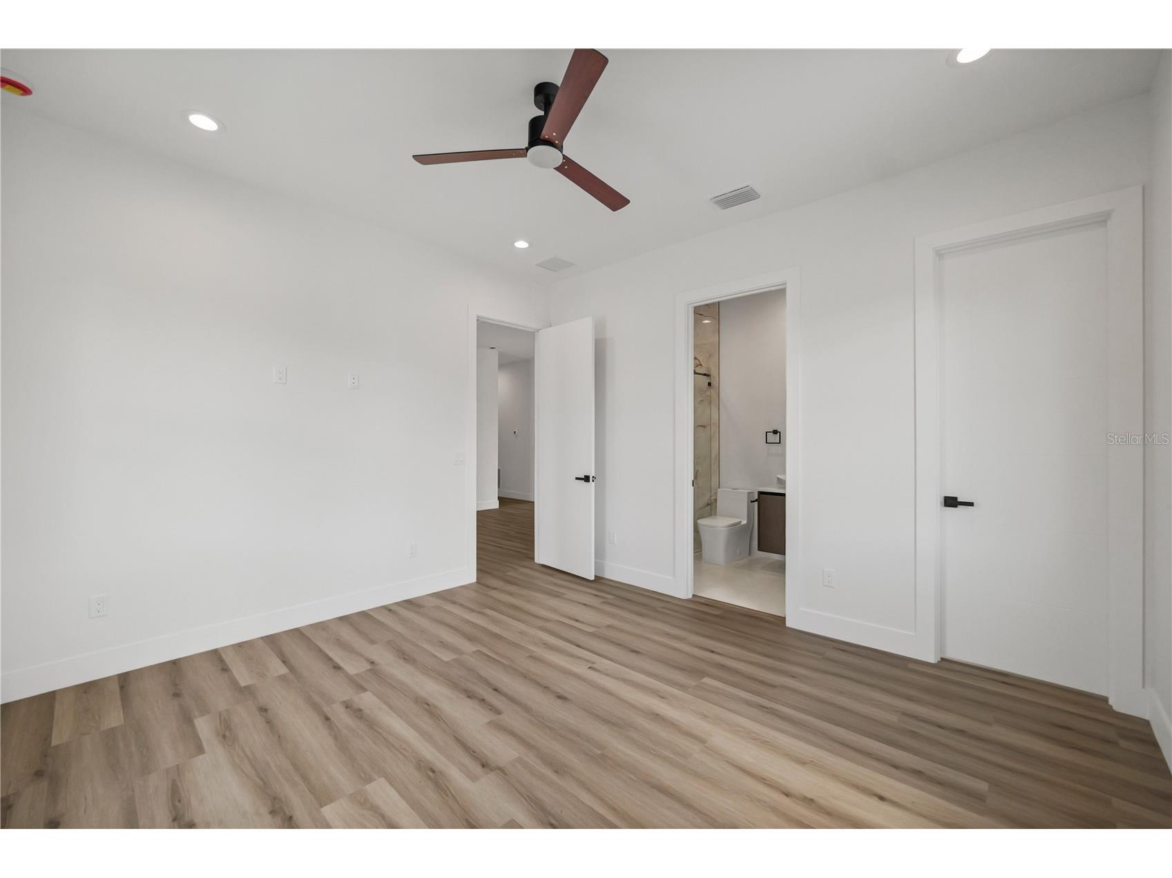 2308 1/2 N Elcoe Drive Tampa FL 33603 TB8501953 image30