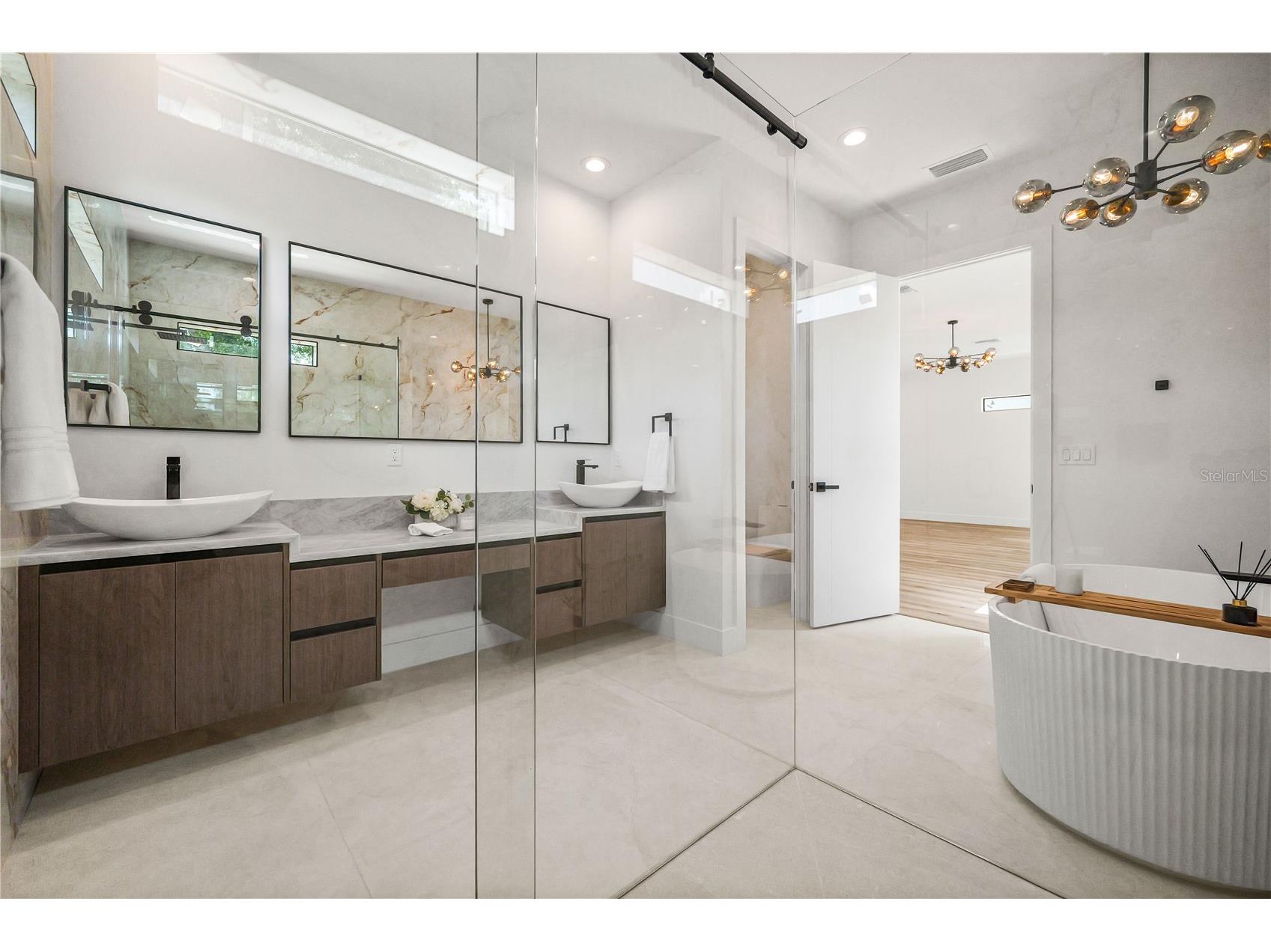 2308 1/2 N Elcoe Drive Tampa FL 33603 TB8501953 image34