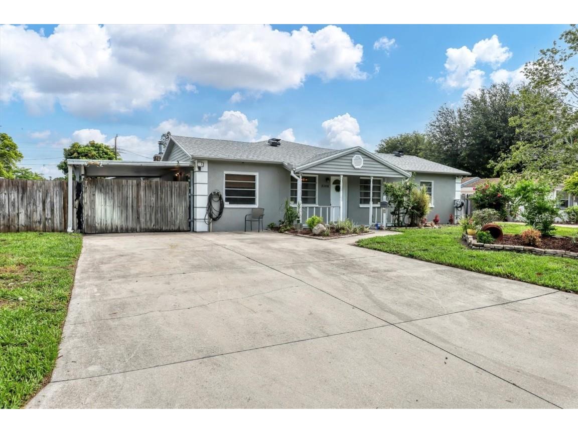 2308 22nd Avenue W Bradenton FL 34205 A4577648 image1