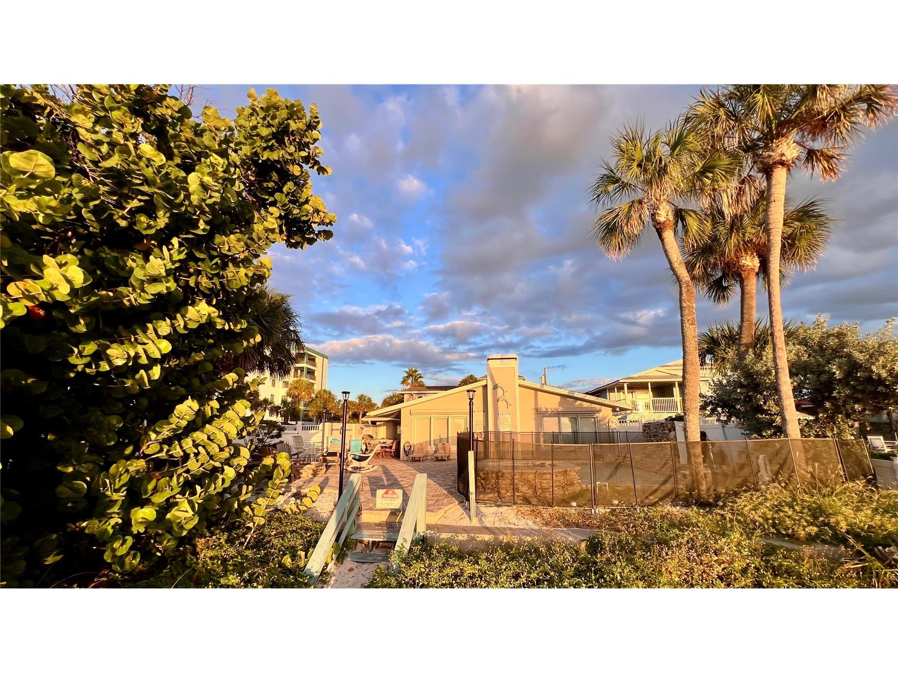 2308 Beach Trail Indian Rocks Beach FL 33785 TB8431711 image1