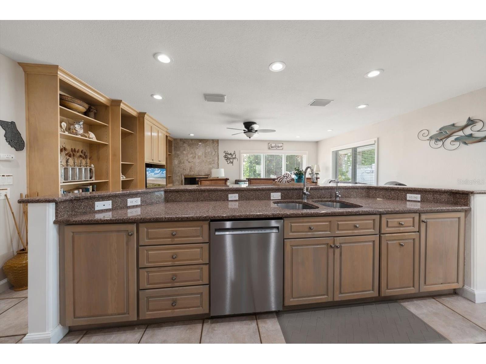 2308 Beach Trail Indian Rocks Beach FL 33785 TB8532303 image12