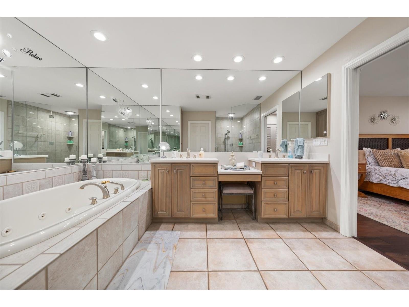 2308 Beach Trail Indian Rocks Beach FL 33785 TB8532303 image22