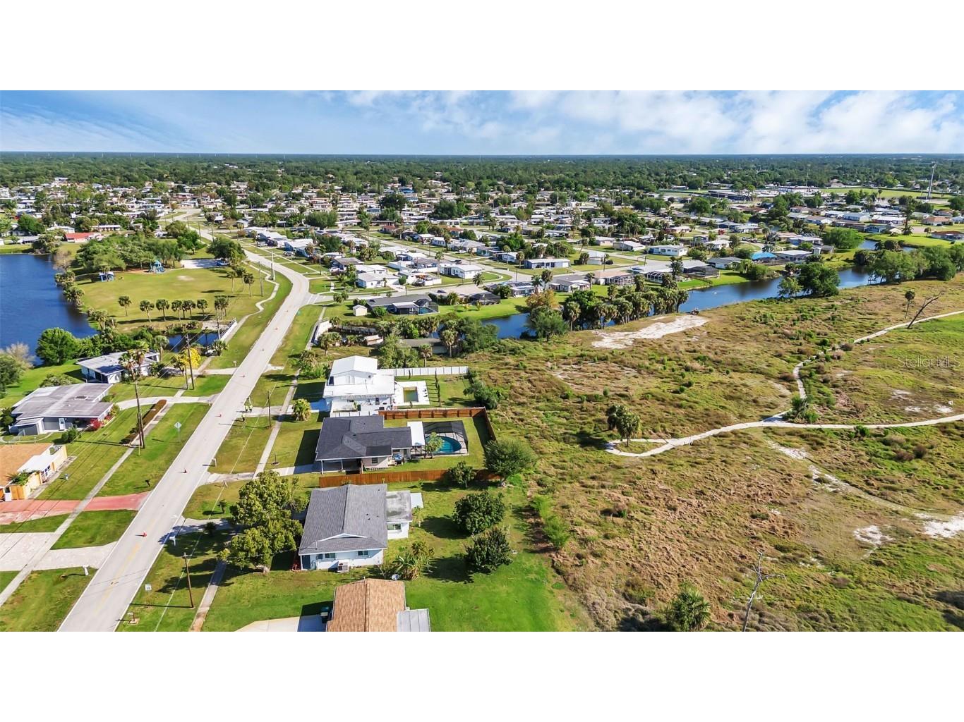 2308 Conway Boulevard, Port Charlotte, FL, 33952 MLS D6135625 Edina Realty