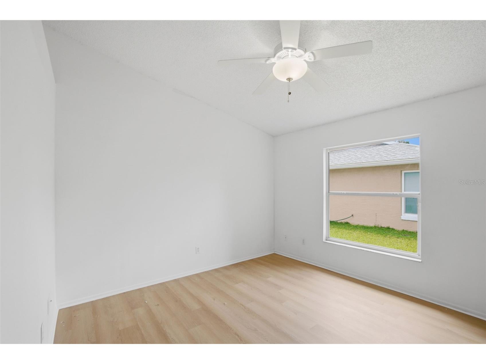 2308 Donegan Place Orlando FL 32826 V4948824 image13