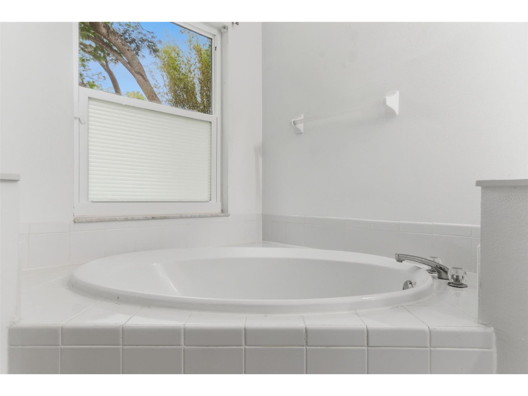 2308 Donegan Place Orlando FL 32826 V4948824 image22