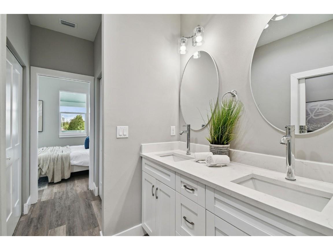 2308 N 13th Street Tampa FL 33605 TB8435542 image25