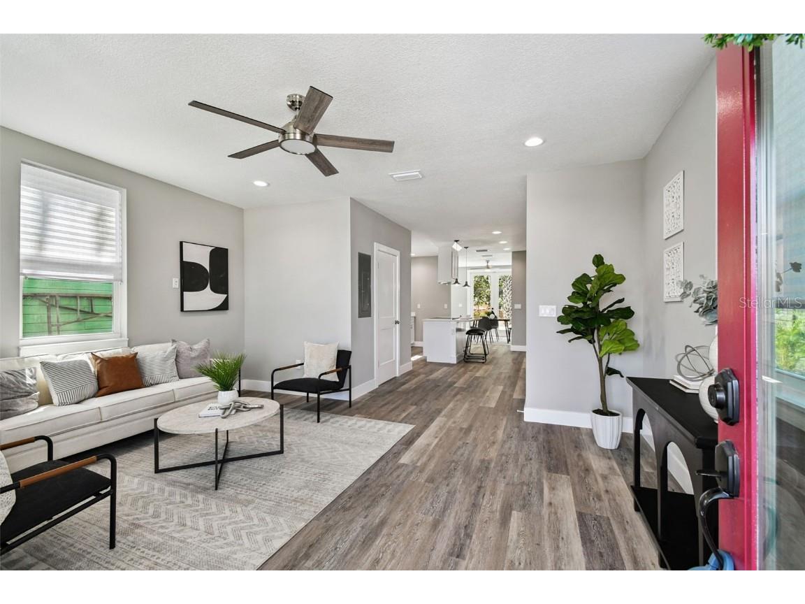 2308 N 13th Street Tampa FL 33605 TB8435542 image4