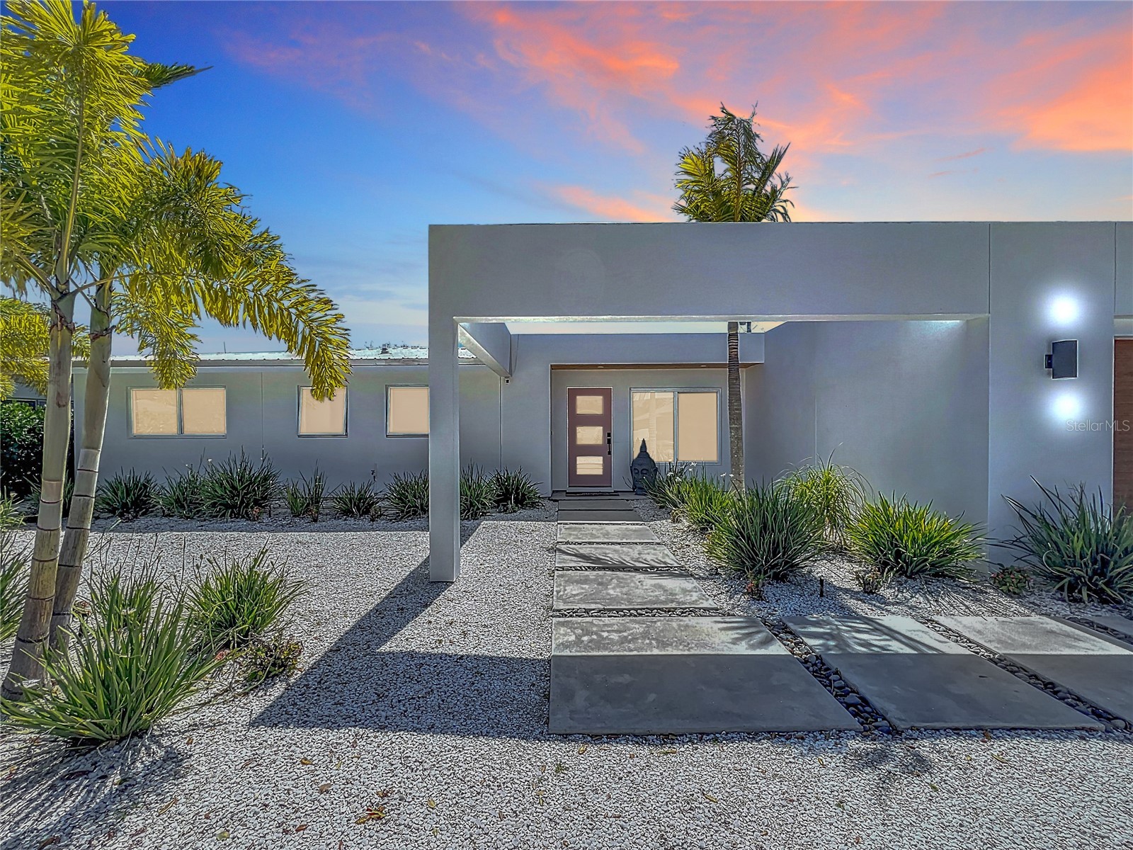 2308 Tulip Street Tulip Street #2308 Sarasota FL 34239 A4680463 image1