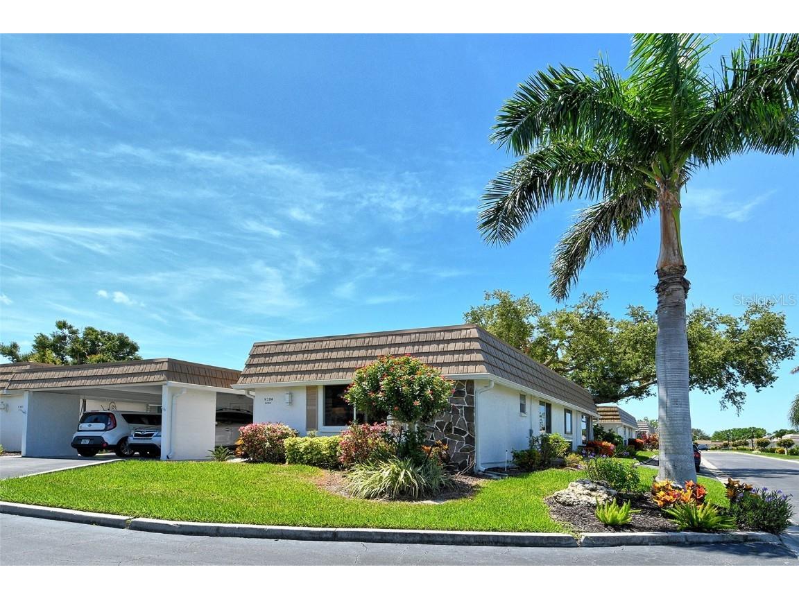 2308 Waterbluff Place #V304 Sarasota FL 34231 A4658883 image1