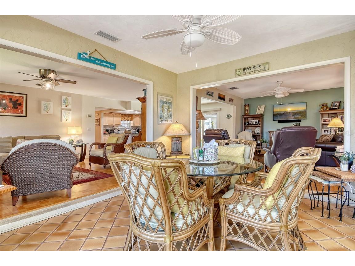 2308 Waterbluff Place #V304 Sarasota FL 34231 A4658883 image11