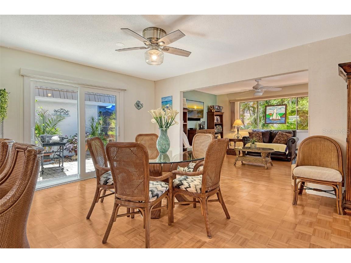 2308 Waterbluff Place #V304 Sarasota FL 34231 A4658883 image7