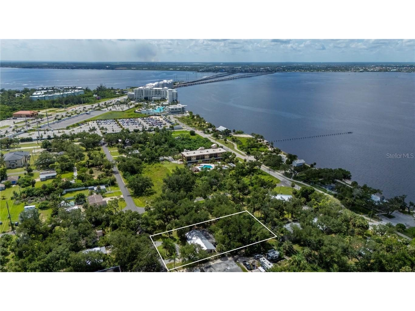 23087 Central Avenue Punta Gorda FL 33980 C7512676 image2