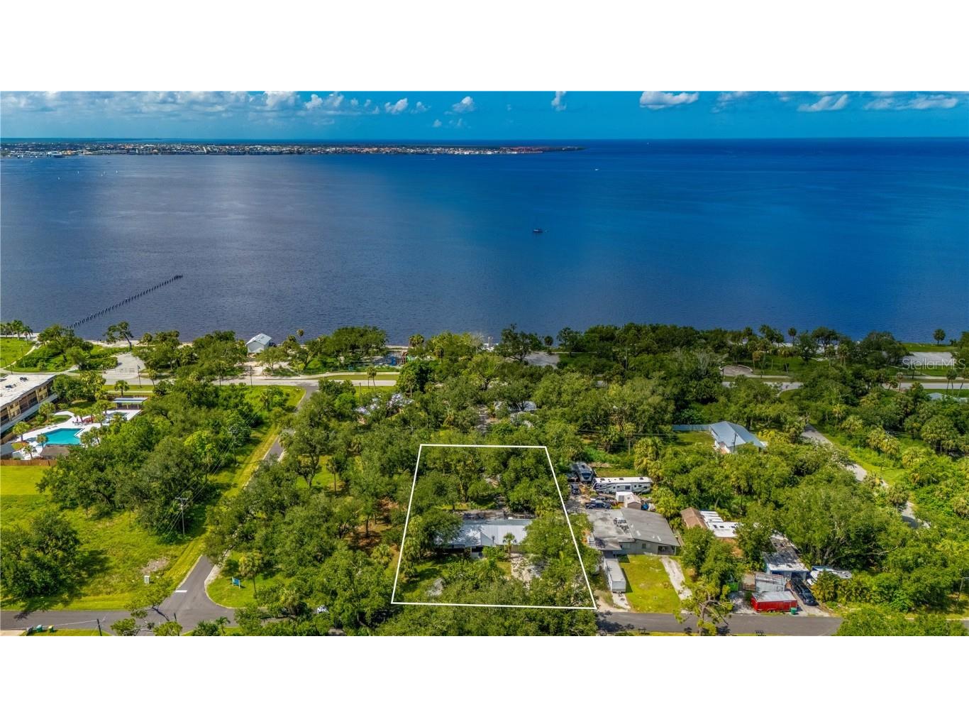 23087 Central Avenue Punta Gorda FL 33980 C7512676 image58