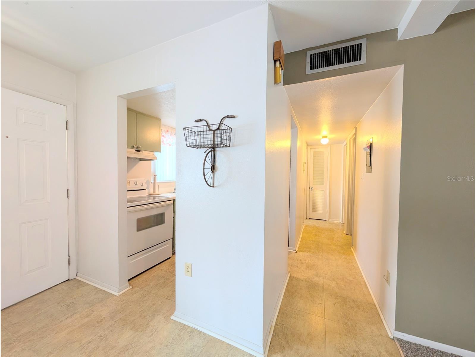 2309 Canal Drive #F4 Bradenton FL 34207 A4686415 image10