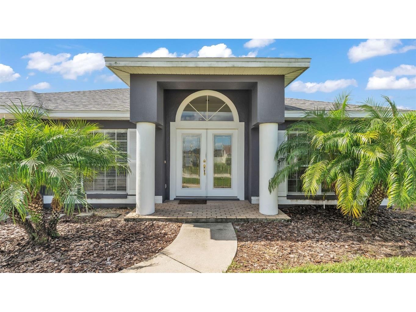 2309 Couples Drive Lakeland FL 33813 L4954559 image1