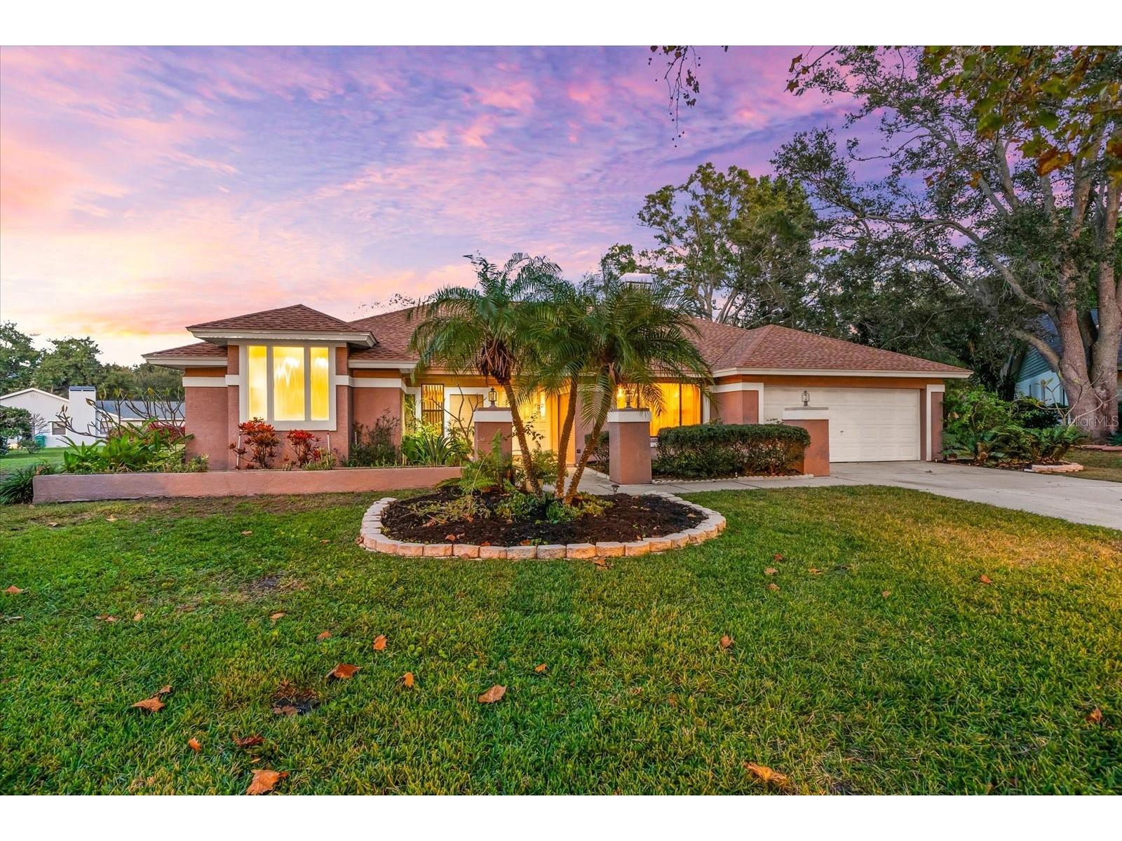 2309 Landing Way Palm Harbor FL 34684 - LAKE TARPON TB8452676 image1