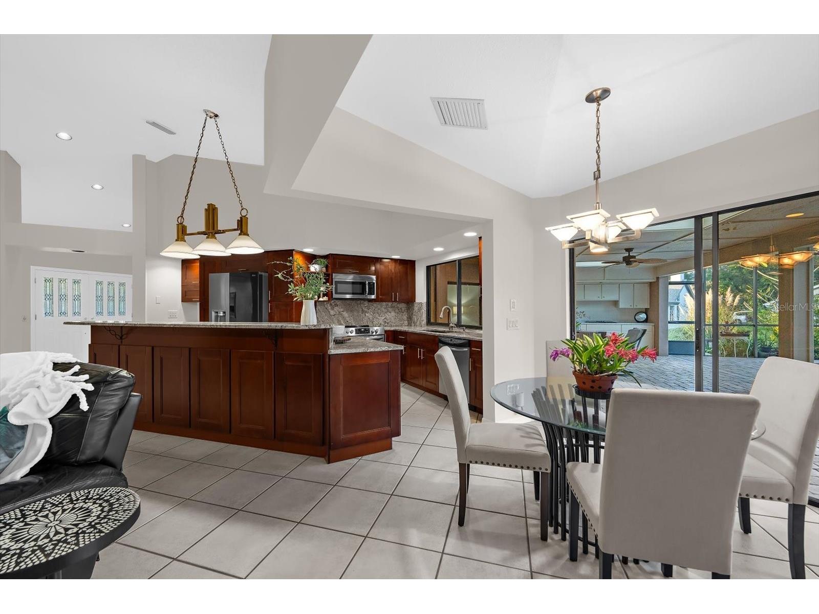 2309 Landing Way Palm Harbor FL 34684 - LAKE TARPON TB8452676 image15