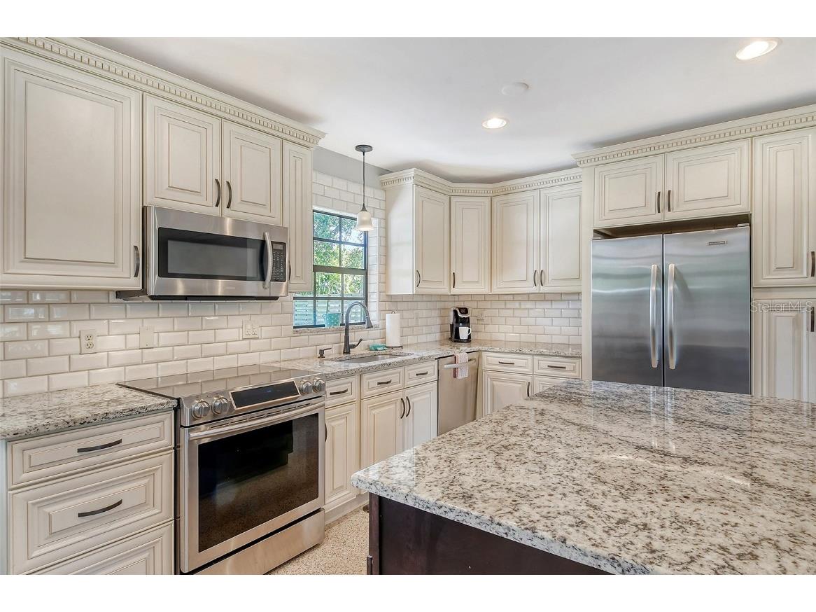 2309 Lynn Street Sarasota FL 34231 A4468652 image10