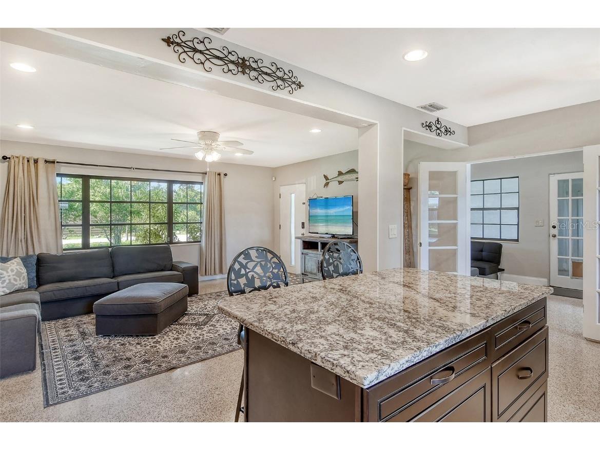 2309 Lynn Street Sarasota FL 34231 A4468652 image12