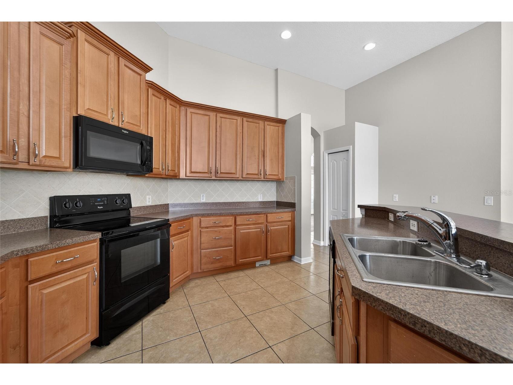2309 Silver Trumpet Court Valrico FL 33594 TB8501082 image37