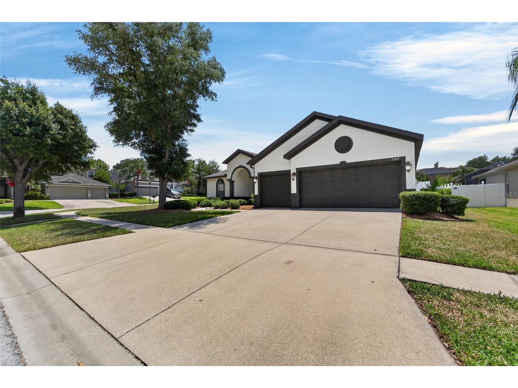 2309 Silver Trumpet Court Valrico FL 33594 TB8501082 image4