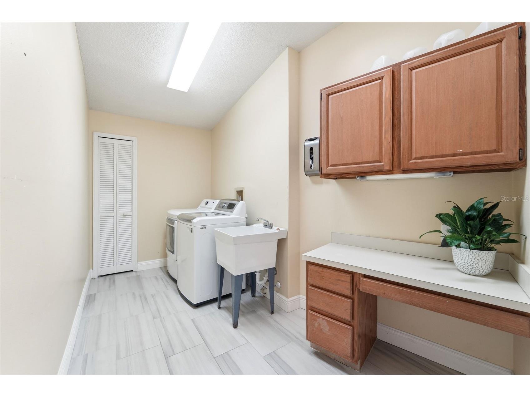 2309 Sweetwater Country Club Place Drive Apopka FL 32712 V4949635 image46