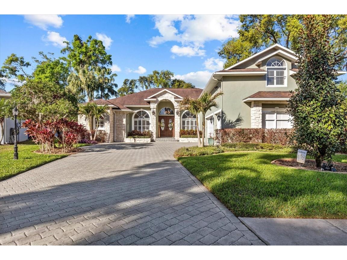 2309 Valrico Forest Dr Valrico FL 33594 TB8361202 image1