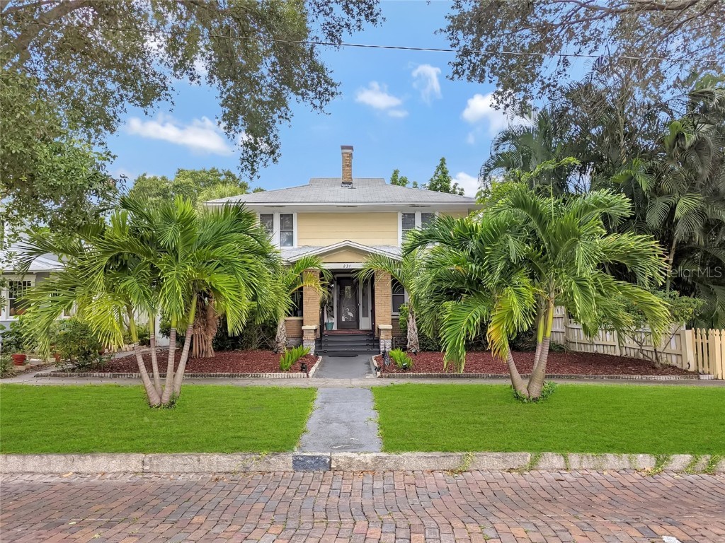231 10th Avenue N Saint Petersburg FL 33701 U8236731 image1