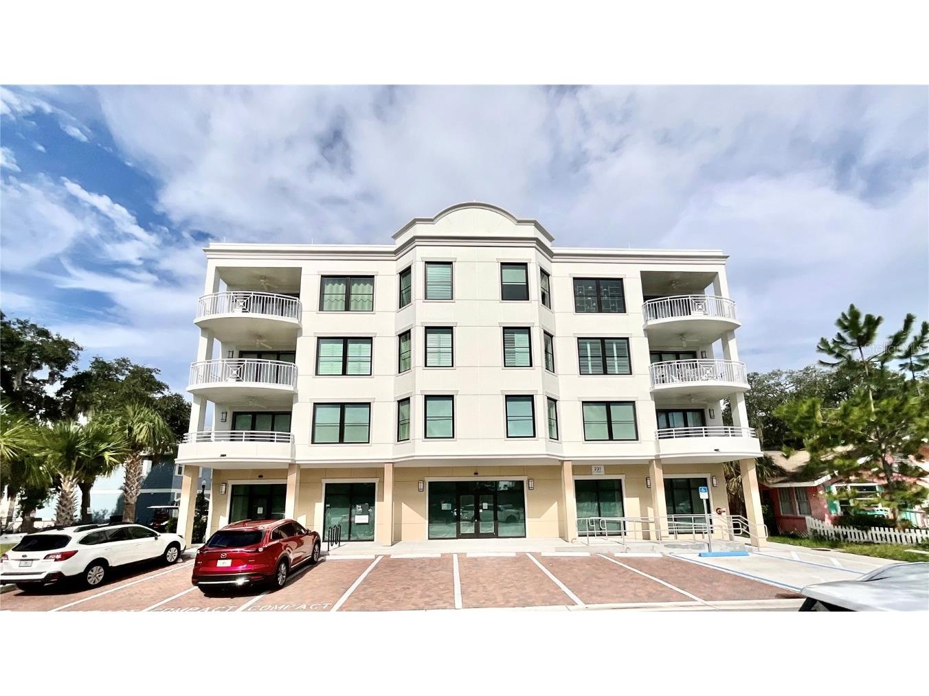 231 2nd Street S #304 Safety Harbor FL 34695 U8211923 image1