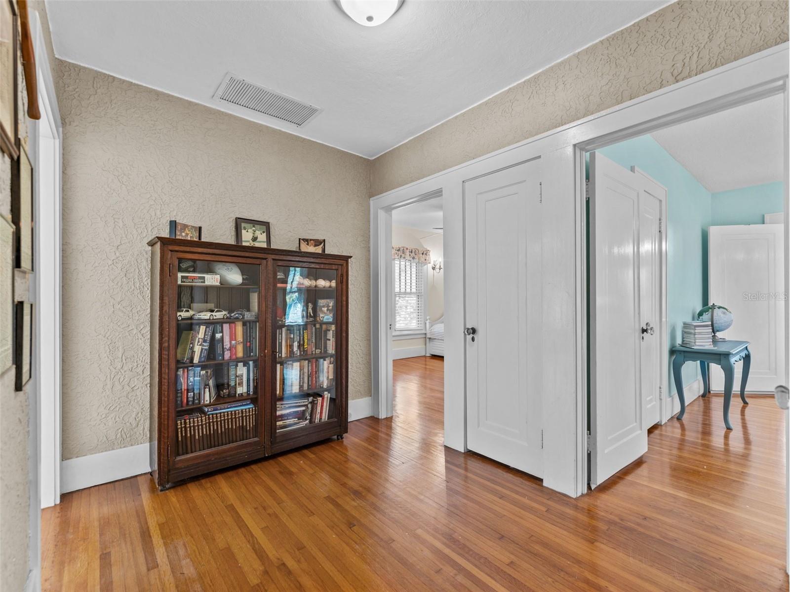 231 72nd Street N Saint Petersburg FL 33710 TB8467954 image24