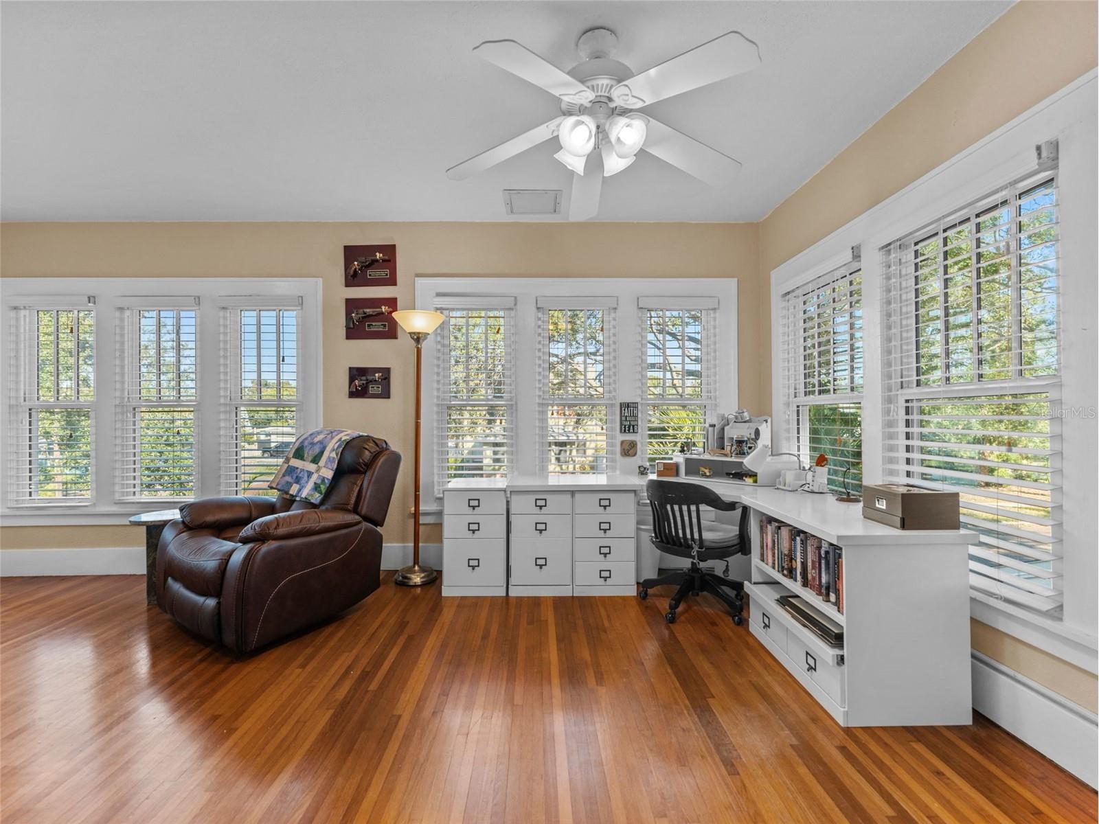 231 72nd Street N Saint Petersburg FL 33710 TB8467954 image35