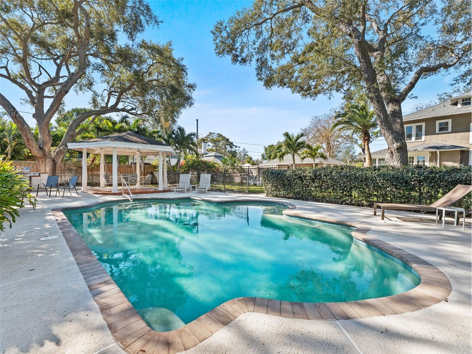 231 72nd Street N Saint Petersburg FL 33710 TB8467954 image38