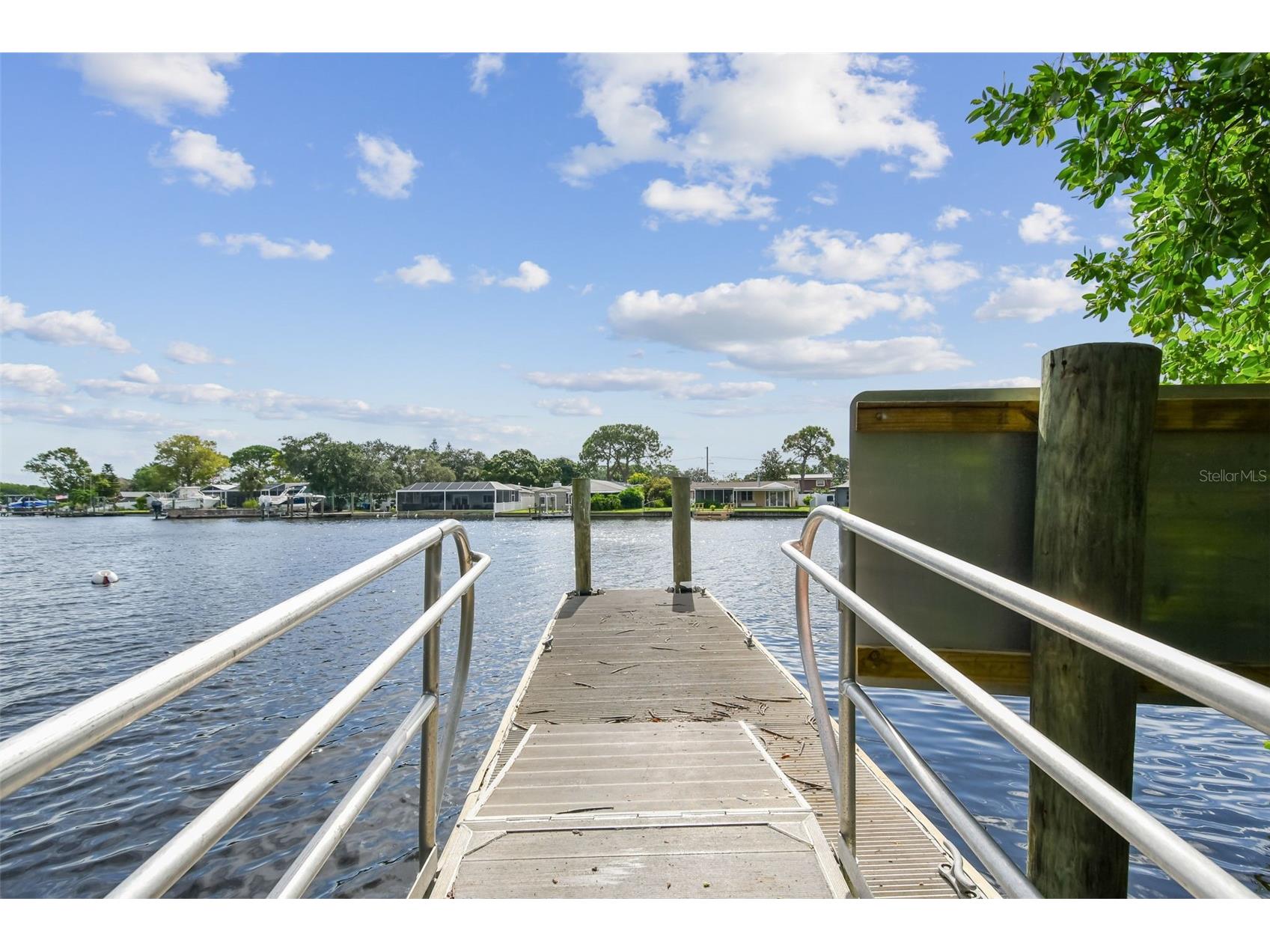 231 93rd Avenue N Saint Petersburg FL 33702 TB8305743 image28