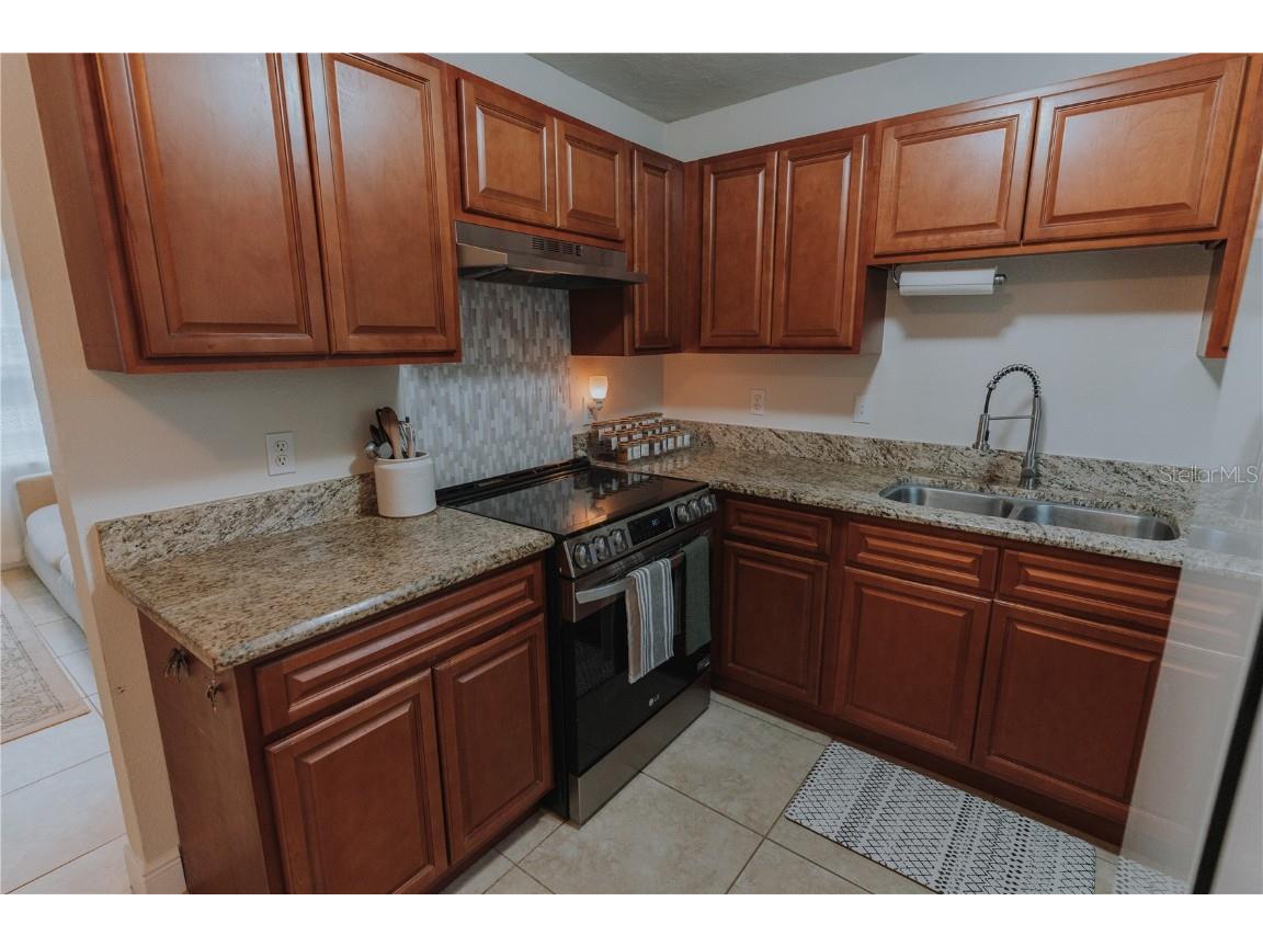 231 Abbott Avenue Lake Mary FL 32746 O6366251 image12