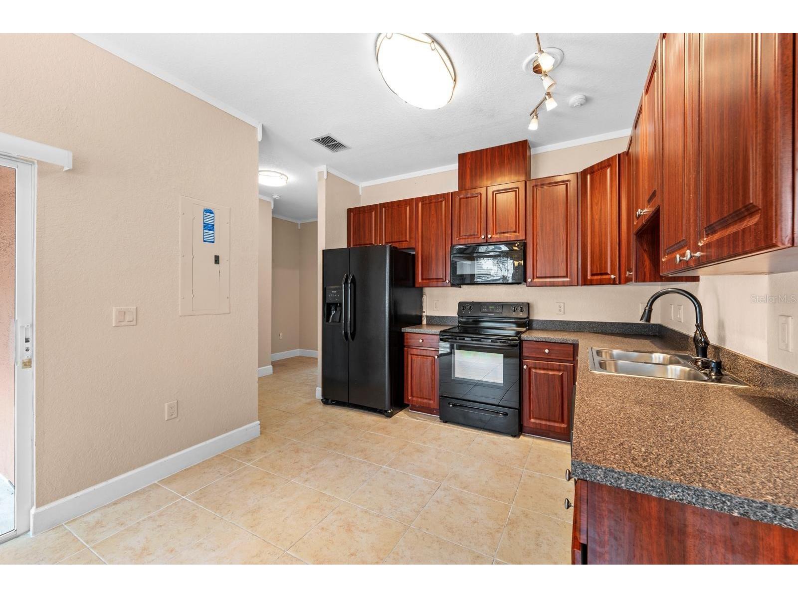 231 Alexander Woods Drive Plant City FL 33563 TB8532183 image13
