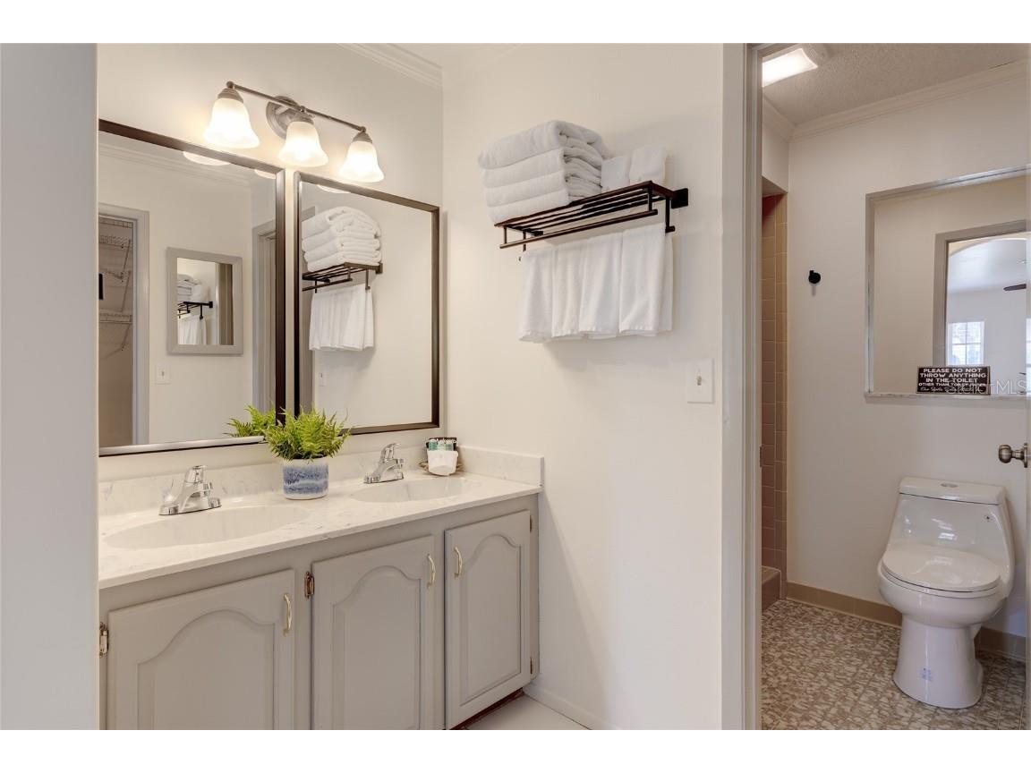 231 Caddy Road Rotonda West FL 33947 C7503068 image5