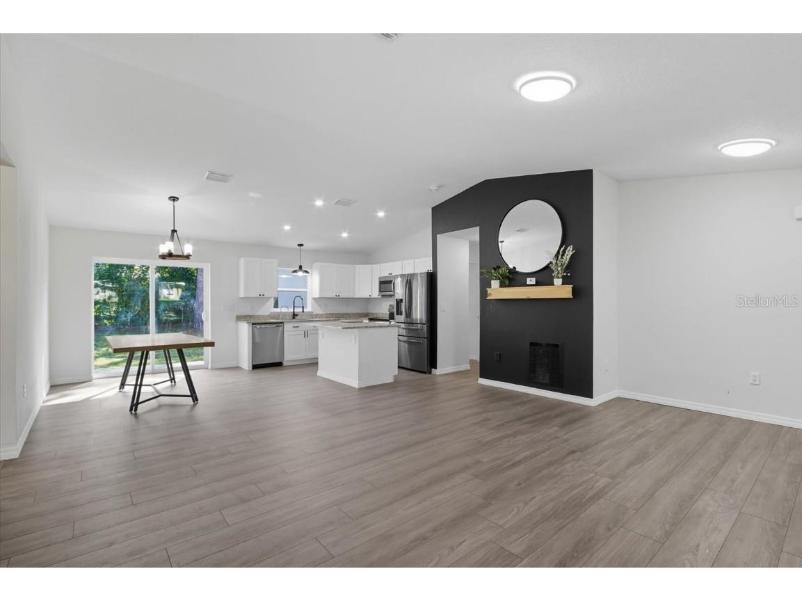 231 Chestnut Avenue Orange City FL 32763 V4945050 image12