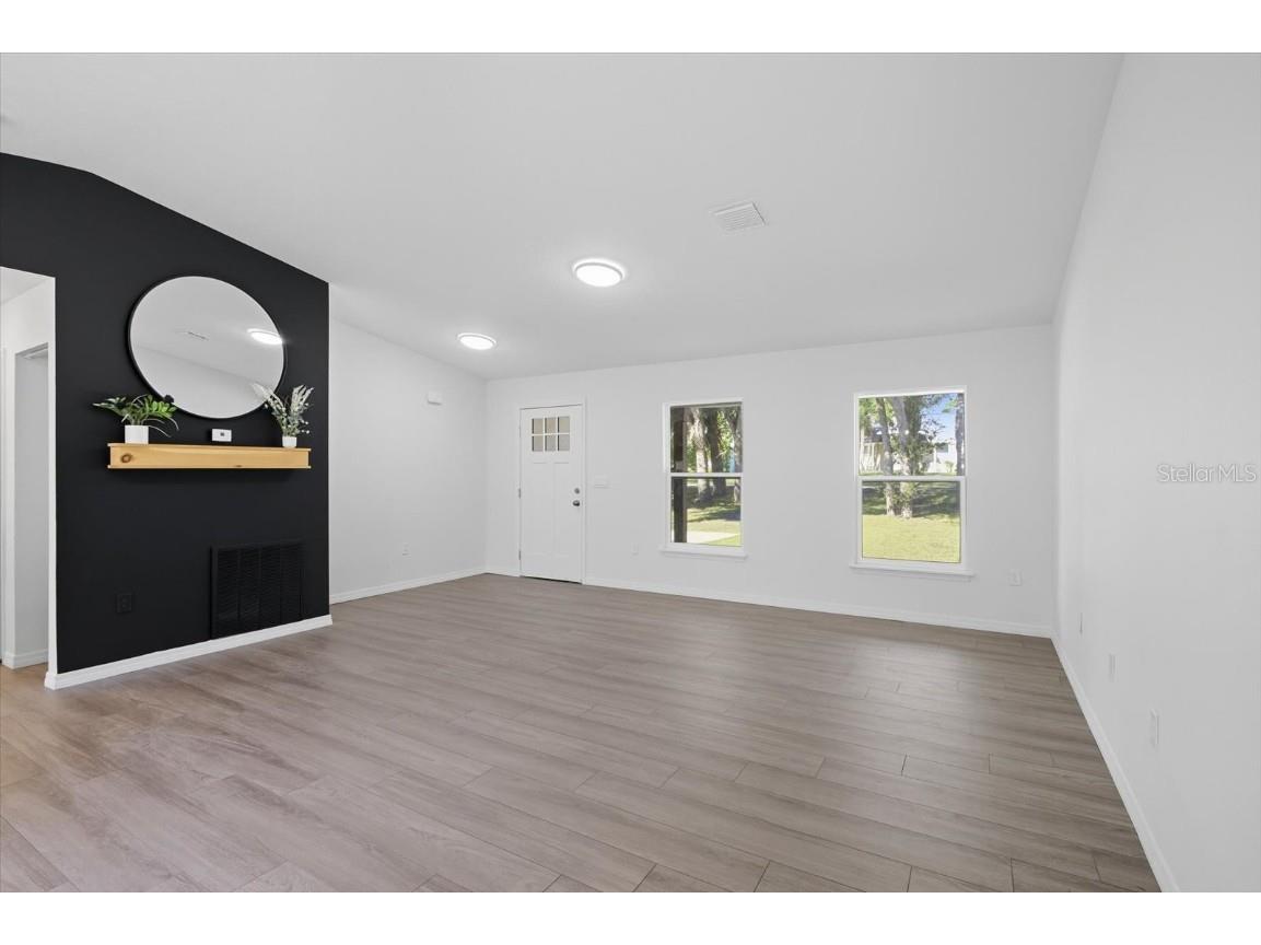 231 Chestnut Avenue Orange City FL 32763 V4945050 image13