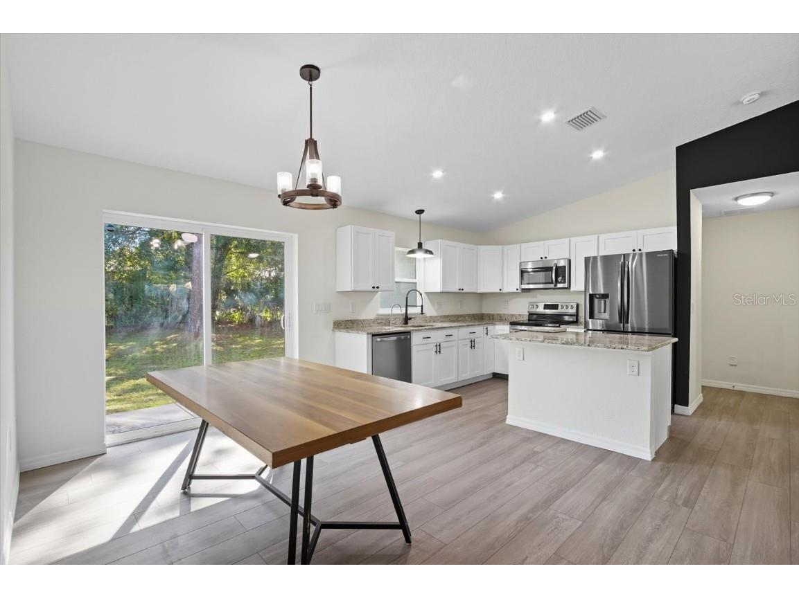 231 Chestnut Avenue Orange City FL 32763 V4945050 image8