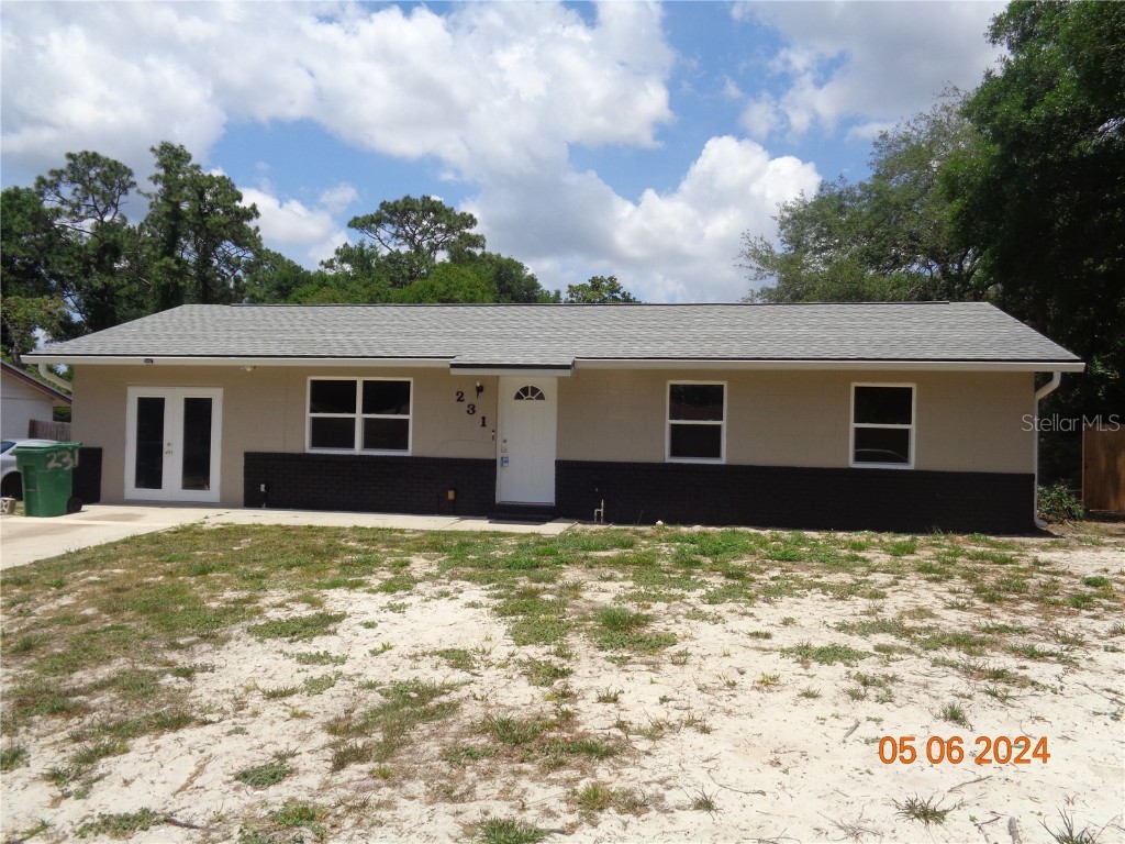 231 Dogwood Avenue Orange City FL 32763 V4936082 image1