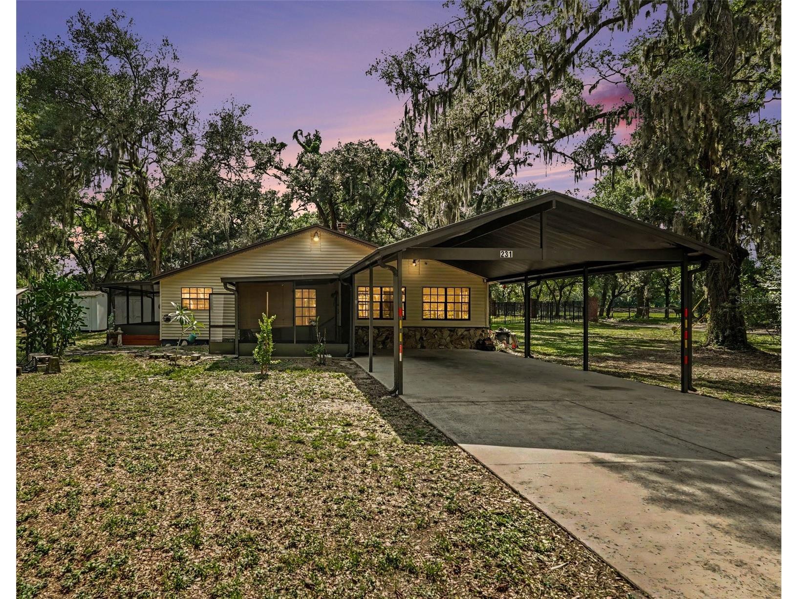 231 Duke Simms Road Brandon FL 33511 TB8514240 image1