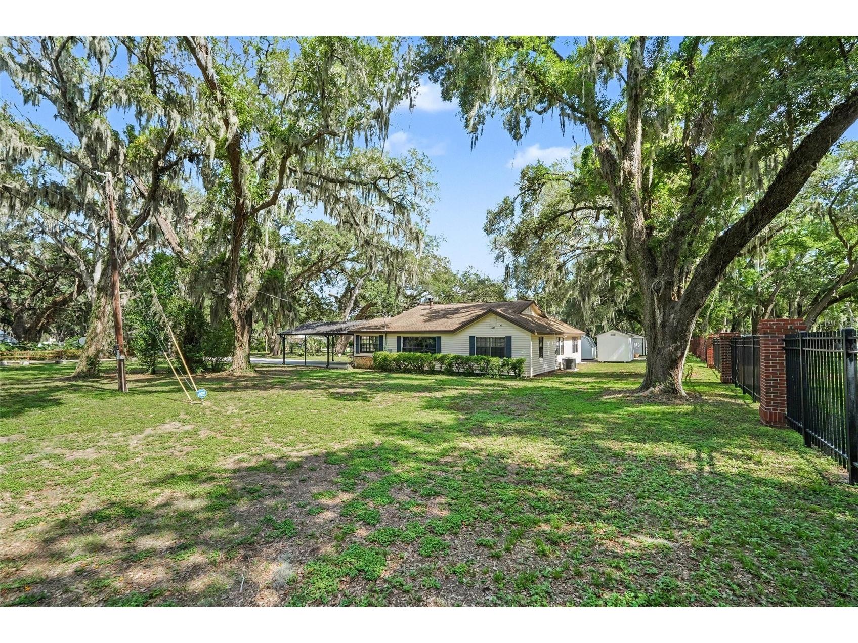 231 Duke Simms Road Brandon FL 33511 TB8514240 image16