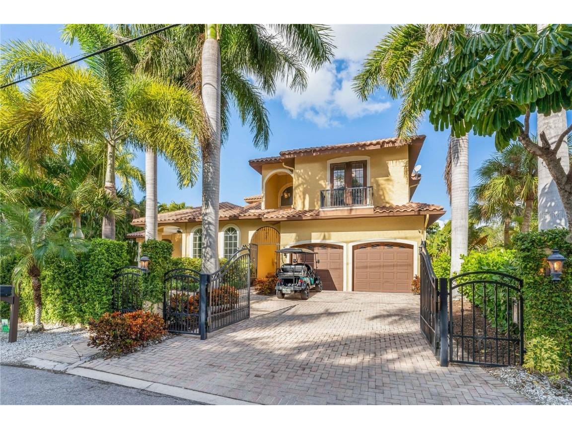 231 Garden Lane Sarasota FL 34242 A4562792 image1